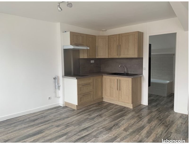 Appartement à louer, 30m², Châteauroux
