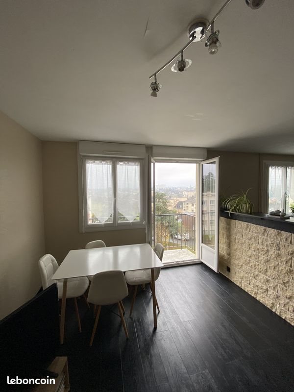 Appartement à louer, 45m², Laval