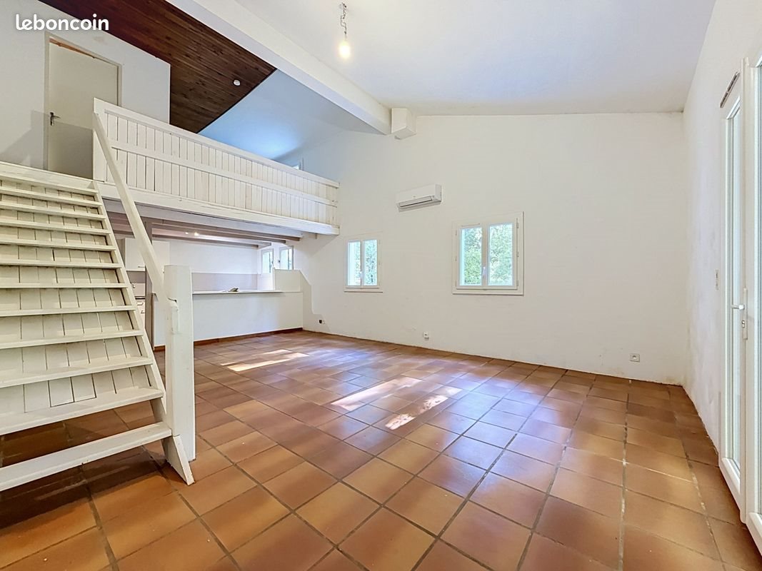 Maison à vendre, 59m², Uchaux
