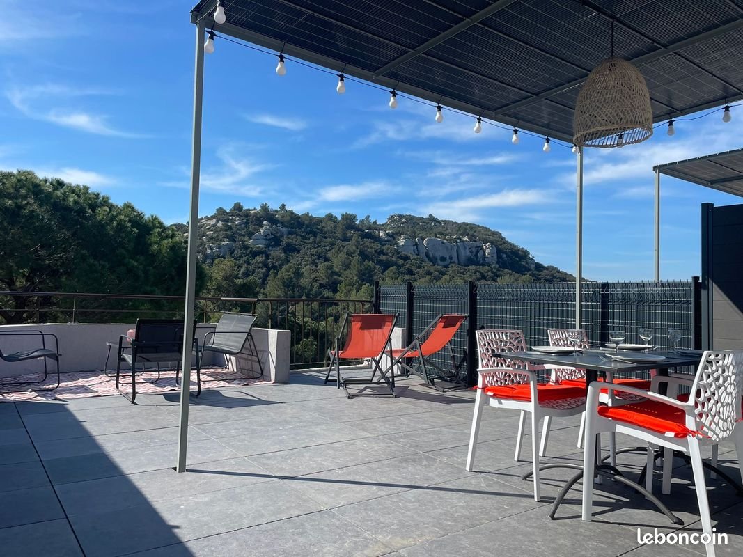 Appartement à louer, 34m², Les Baux-de-Provence
