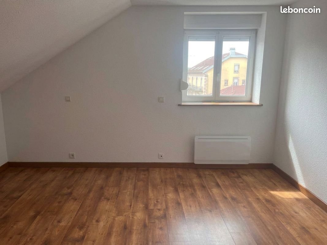 Appartement à louer, 73m², Fougerolles