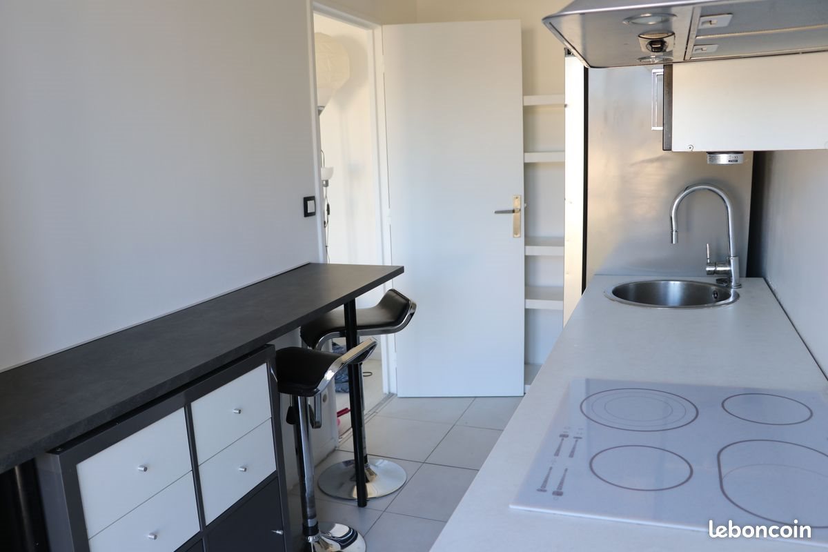 Appartement à louer, 37m², Saint-Cyr-l'Ecole