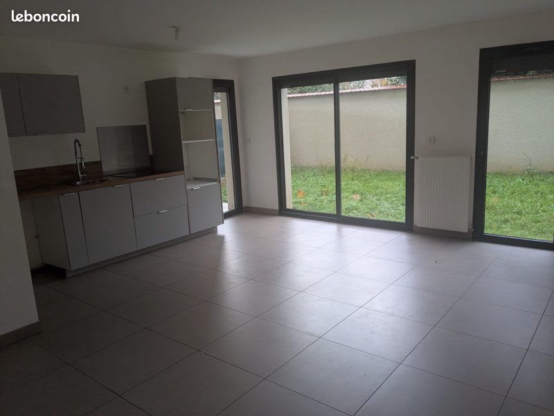 Appartement à louer, 106m², Janneyrias