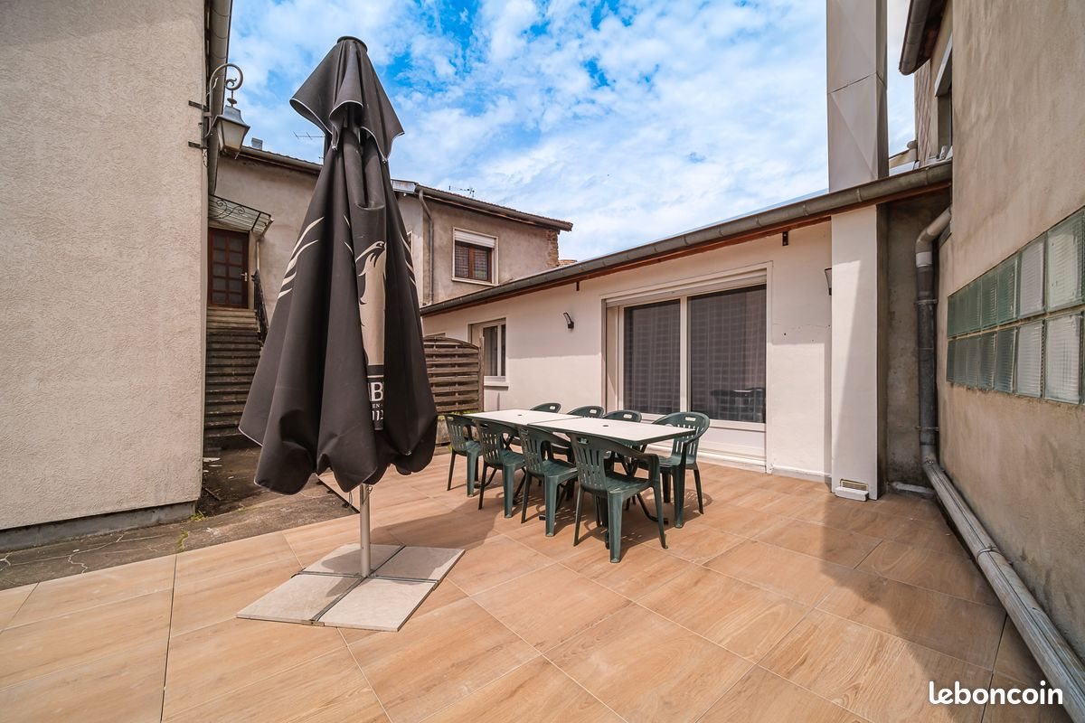 Appartement à louer, 110m², Ornans