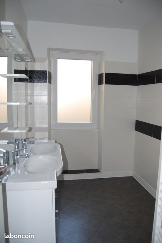 Appartement à louer, 100m², Charleville-Mézières