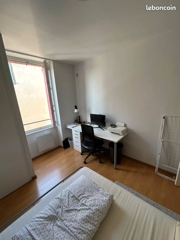 Appartement à louer, 28m², Castres