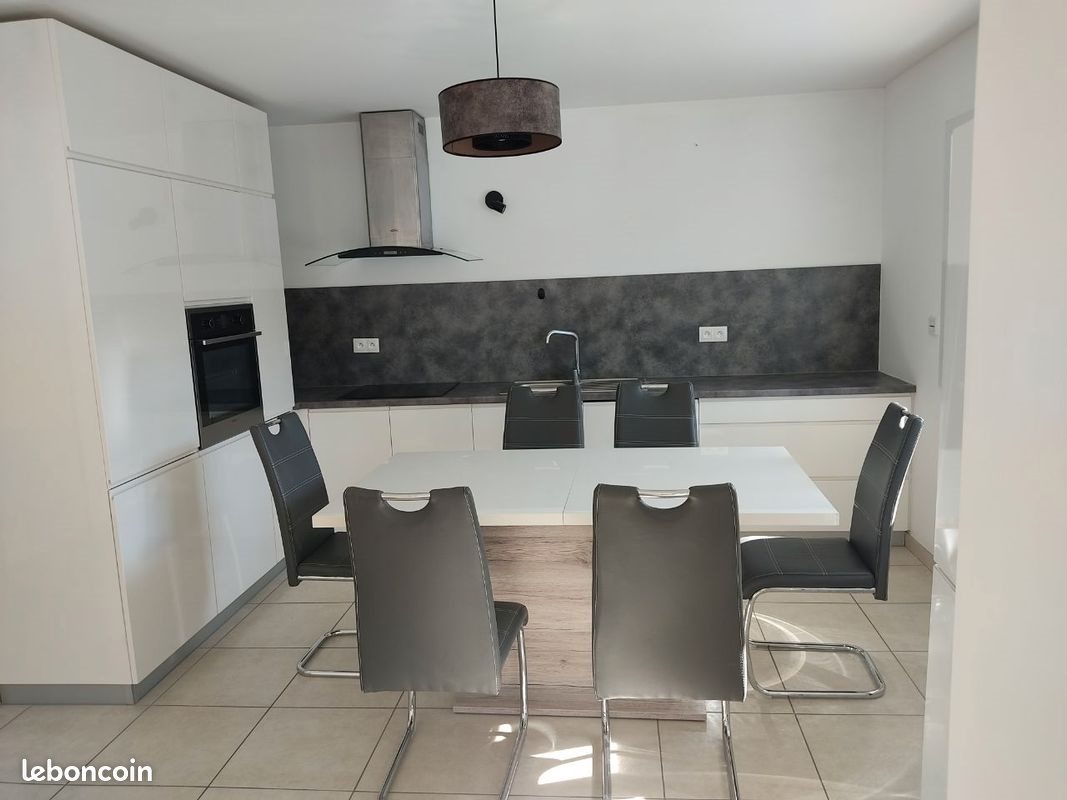 Appartement à louer, 58m², Arenthon
