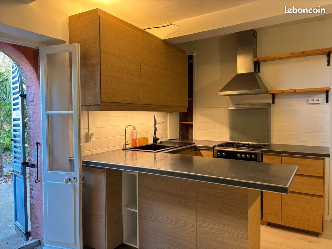 Maison à louer, 70m², Grasse