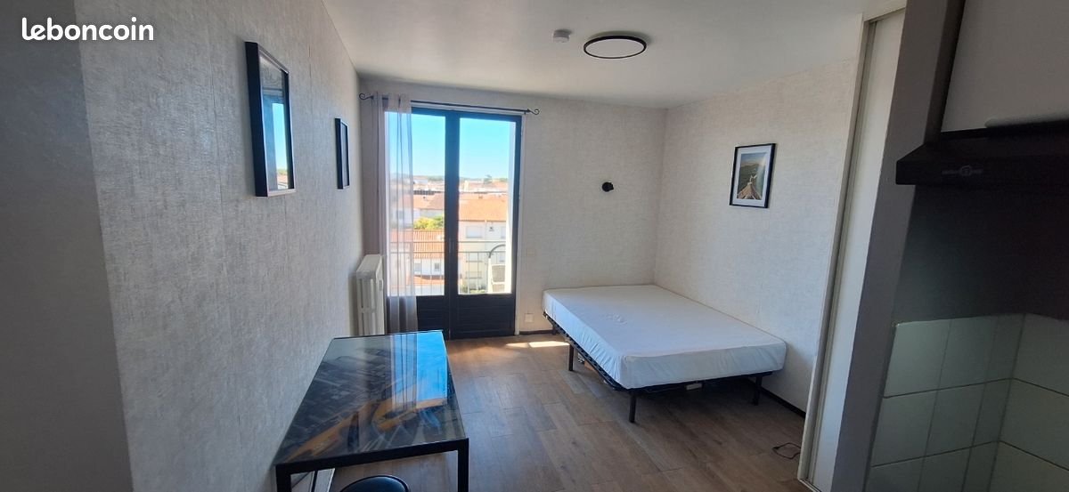 Appartement à louer, 18m², Agen