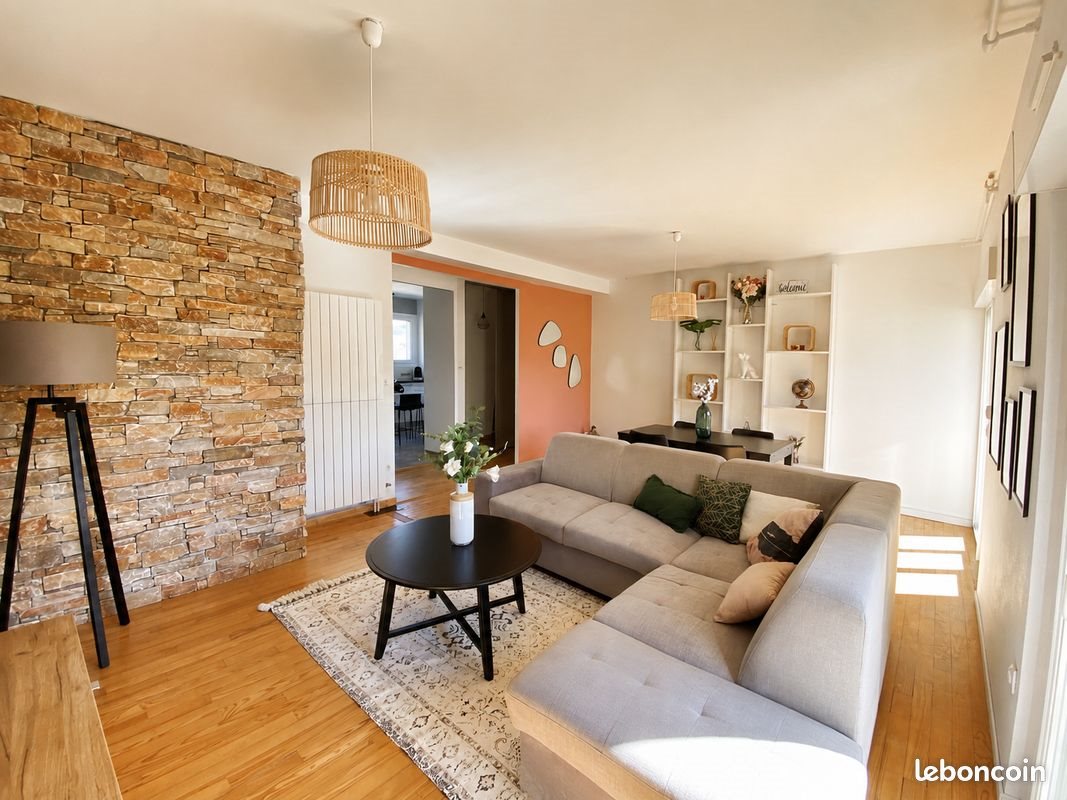 Appartement à louer, 75m², Foix