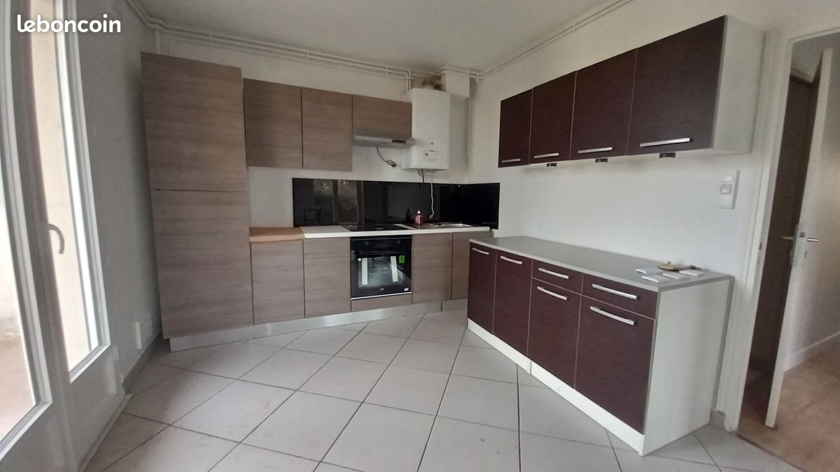 Appartement à louer, 70m², Le Passage