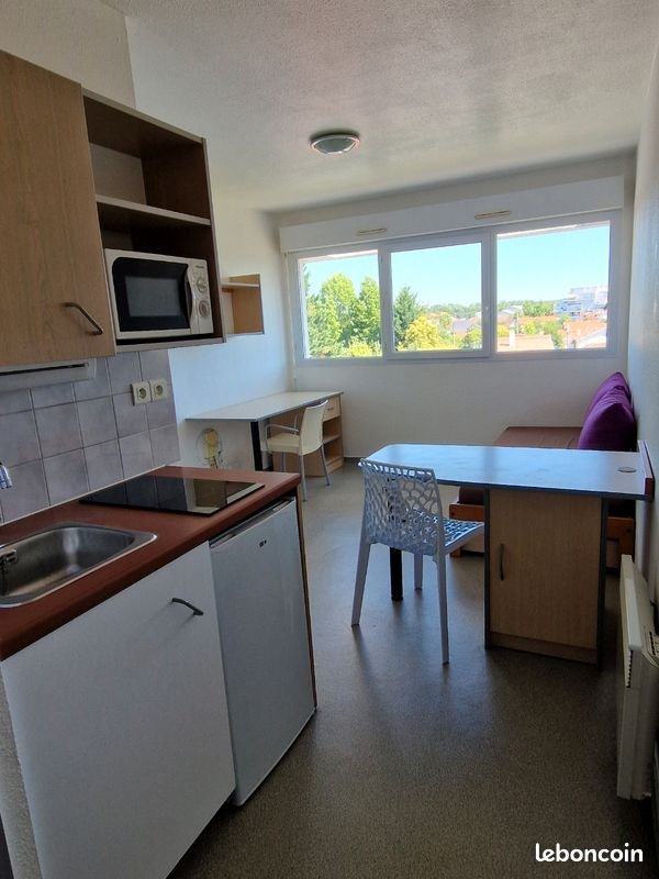 Appartement à louer, 19m², Pau