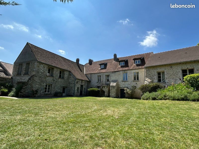 Appartement à louer, 17m², Crespières