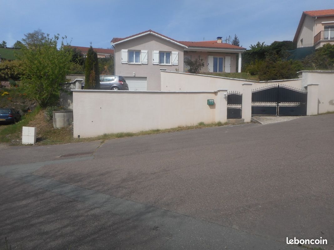 Maison à vendre, 100m², Saint-Jean-la-Bussière