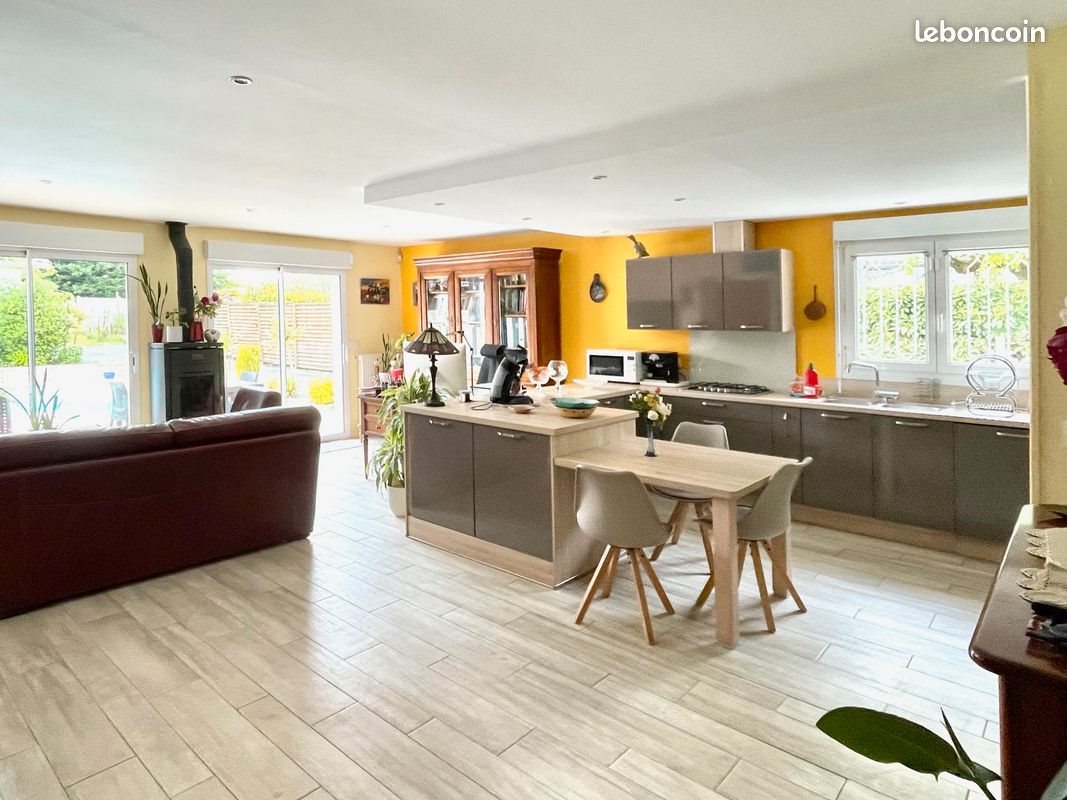 Maison à vendre, 183m², Saint-Médard-en-Jalles