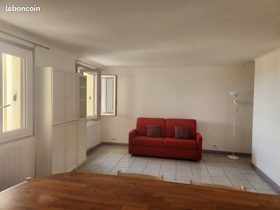 Appartement à louer, 32m², Saint-Rémy-de-Provence