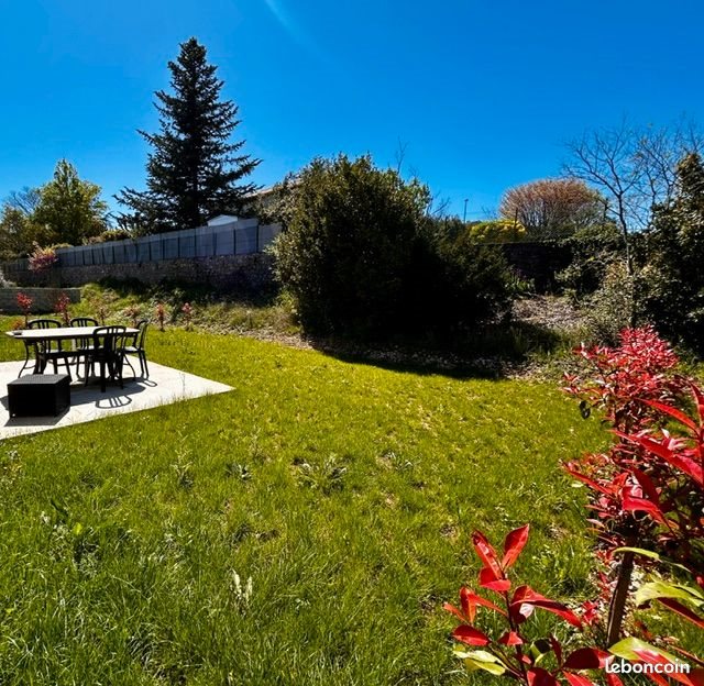 Maison à louer, 58m², Ruoms
