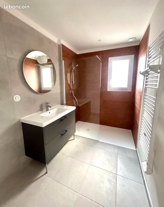 Maison à louer, 58m², Ruoms