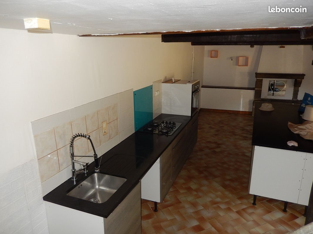 Maison à louer, 142m², Kerpert