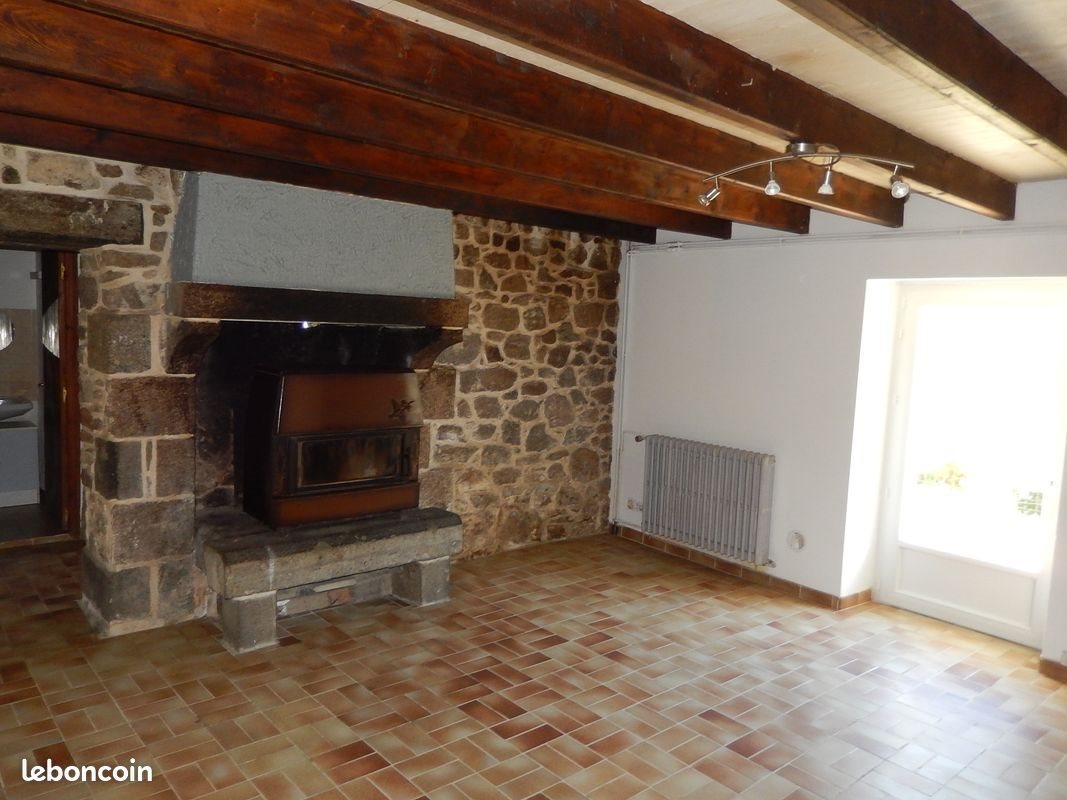 Maison à louer, 142m², Kerpert