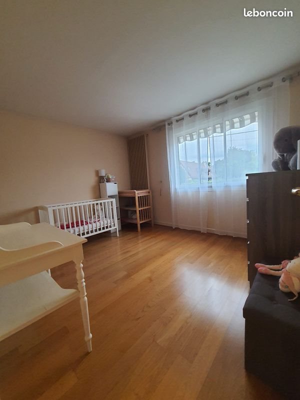 Maison à louer, 106m², Saint-Ouen-du-Tilleul