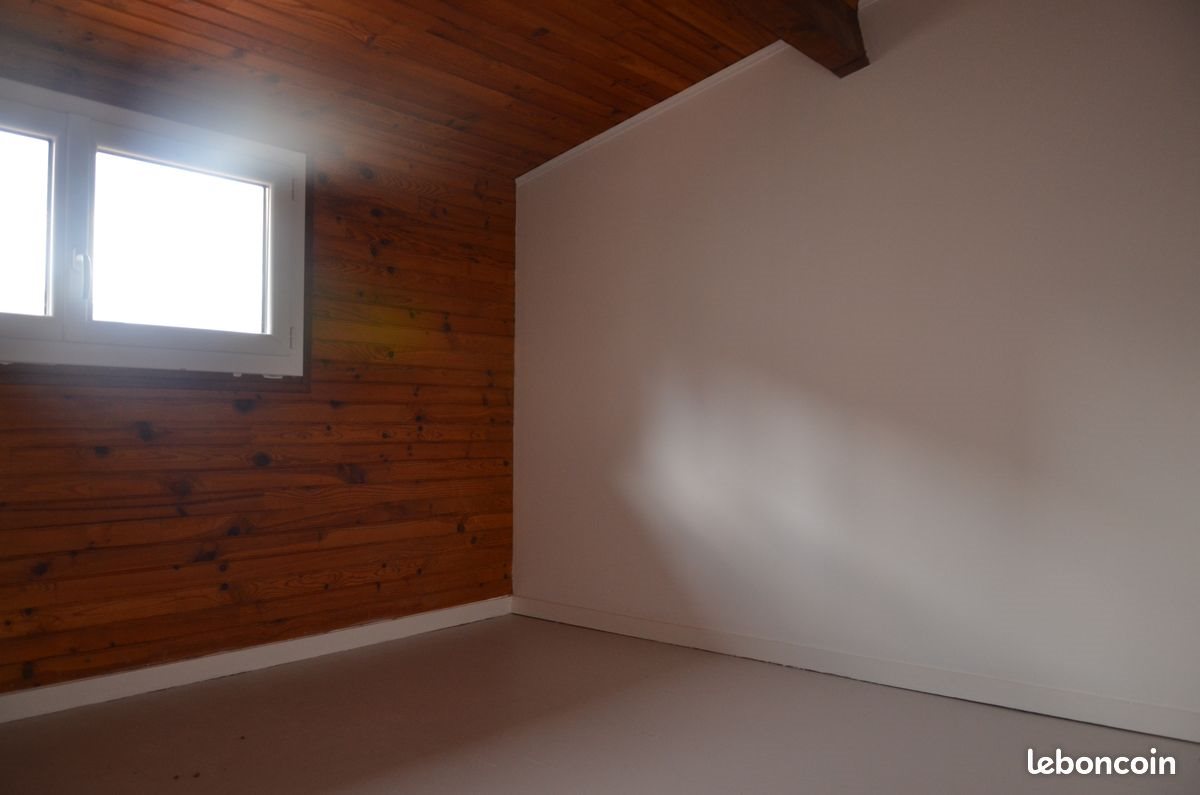 Appartement à louer, 38m², Saint-Etienne