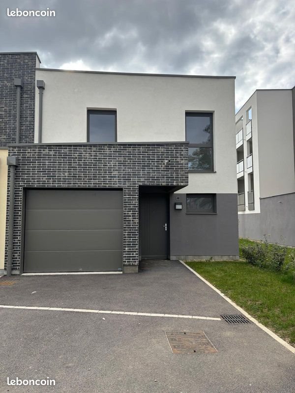 Maison à louer, 96m², Montigny-lès-Metz