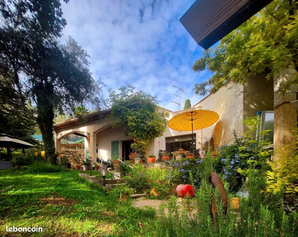 Maison à vendre, 190m², Spéracèdes