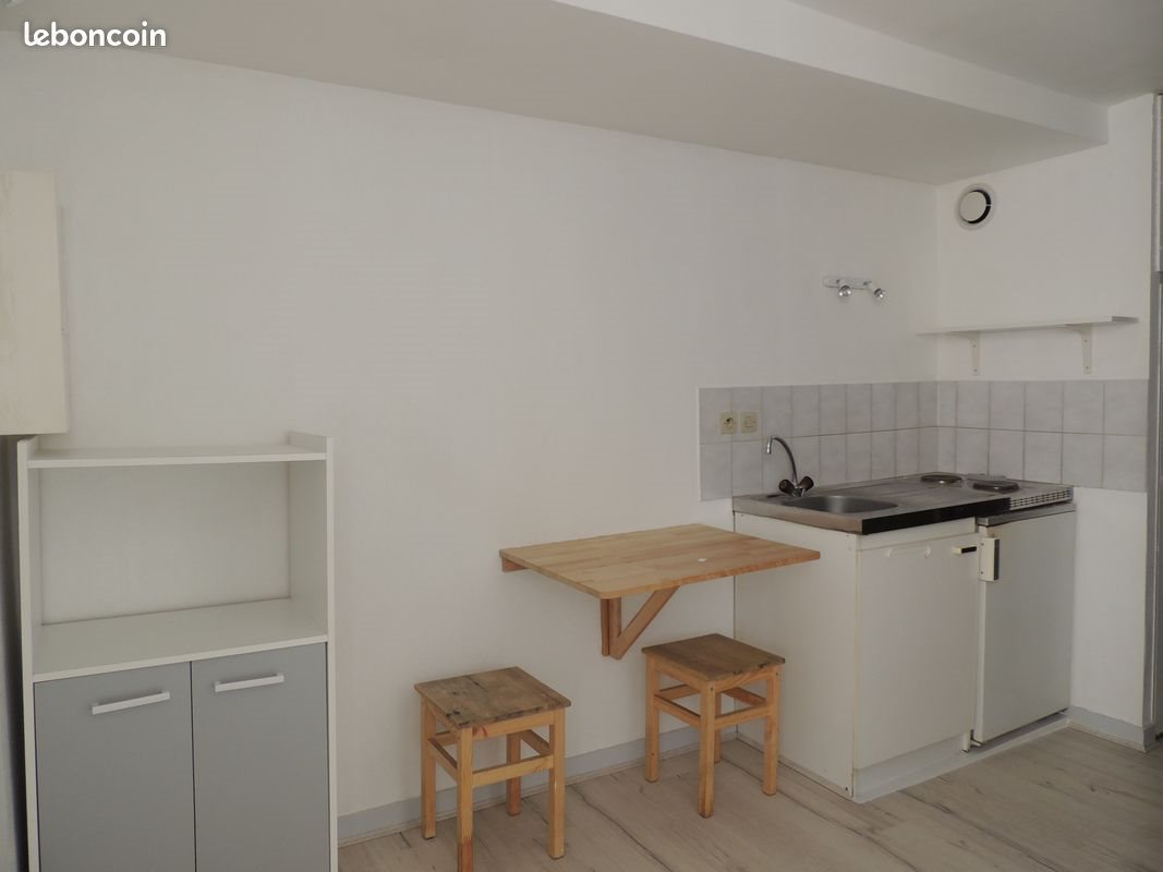 Appartement à louer, 17m², Poitiers