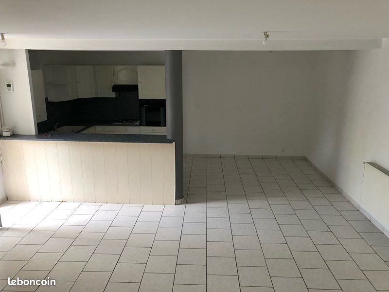 Appartement à louer, 80m², Folschviller