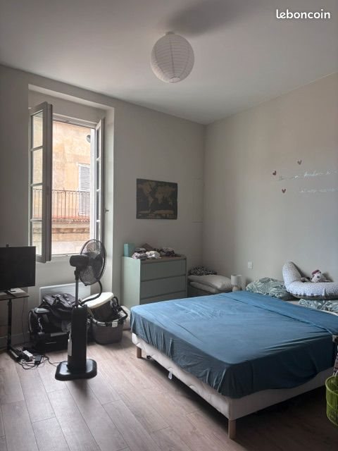 Appartement à louer, 64m², Nîmes