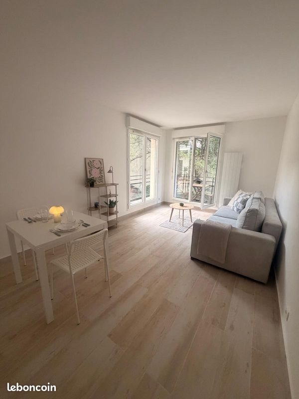 Appartement à louer, 32m², Puteaux