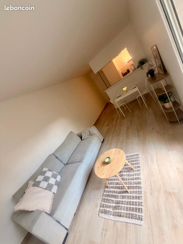 Appartement à louer, 32m², Puteaux