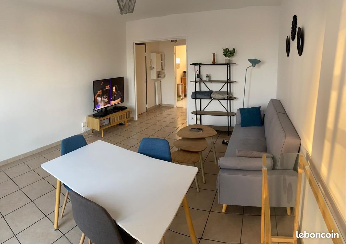 Appartement à louer, 66m², Cergy