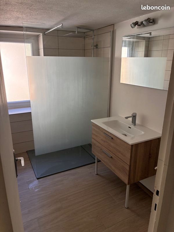 Maison à louer, 88m², Espeluche