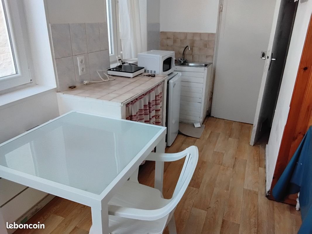 Appartement à louer, 25m², Douai