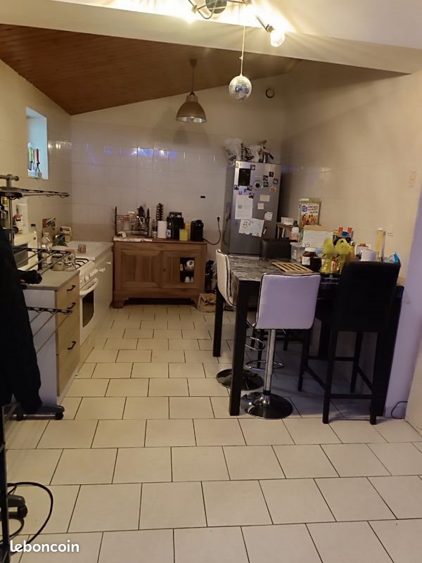 Appartement à louer, 60m², Laurac-en-Vivarais