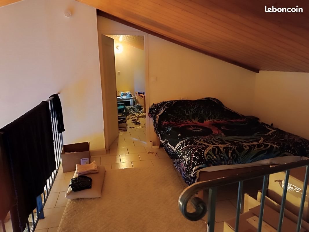 Appartement à louer, 60m², Laurac-en-Vivarais