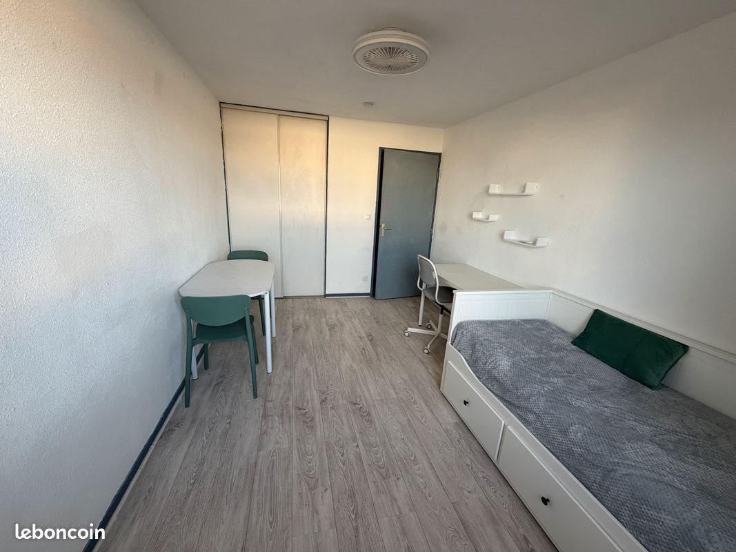 Appartement à louer, 20m², Valence