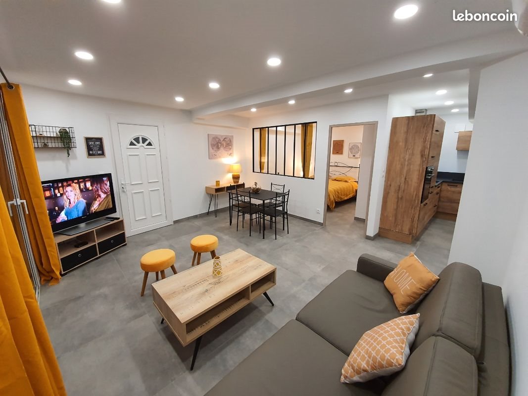 Appartement à louer, 46m², Viggianello