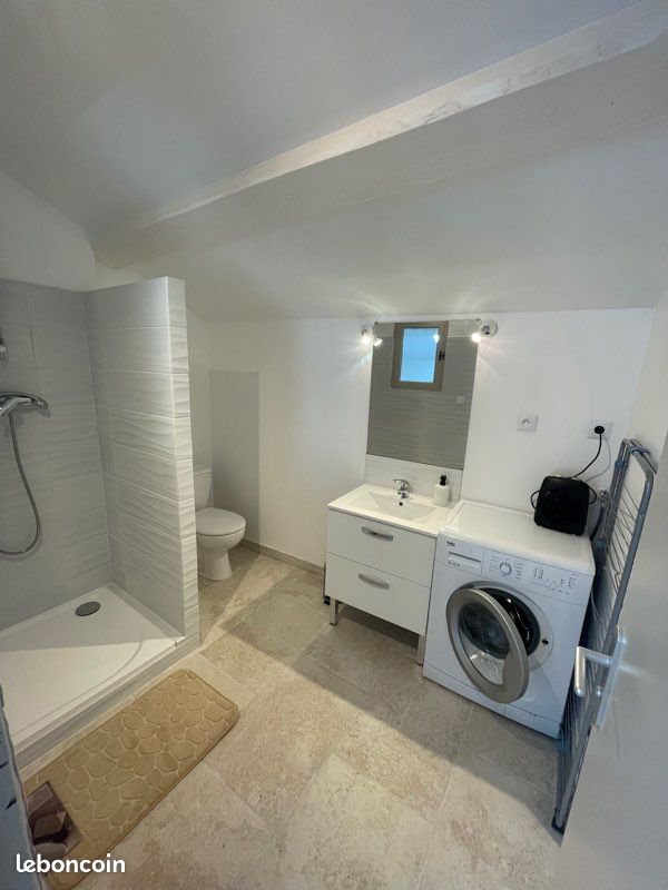 Maison à louer, 50m², Nans-les-Pins