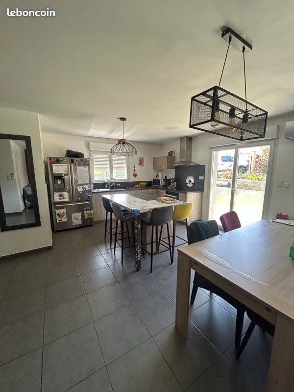Maison à vendre, 93m², Pont-de-Salars