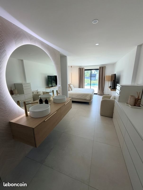 Maison à louer, 125m², Morières-lès-Avignon