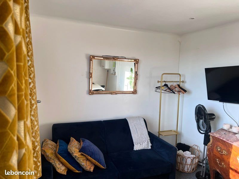 Appartement à louer, 15m², Romainville