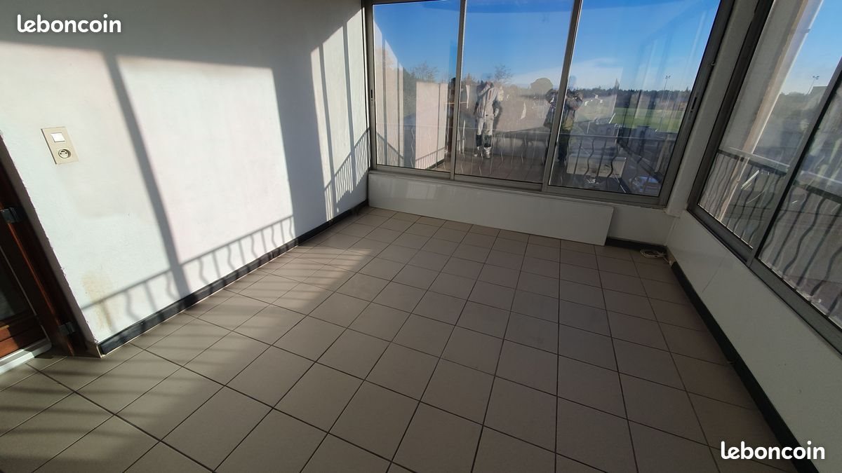 Appartement à louer, 130m², Monteux