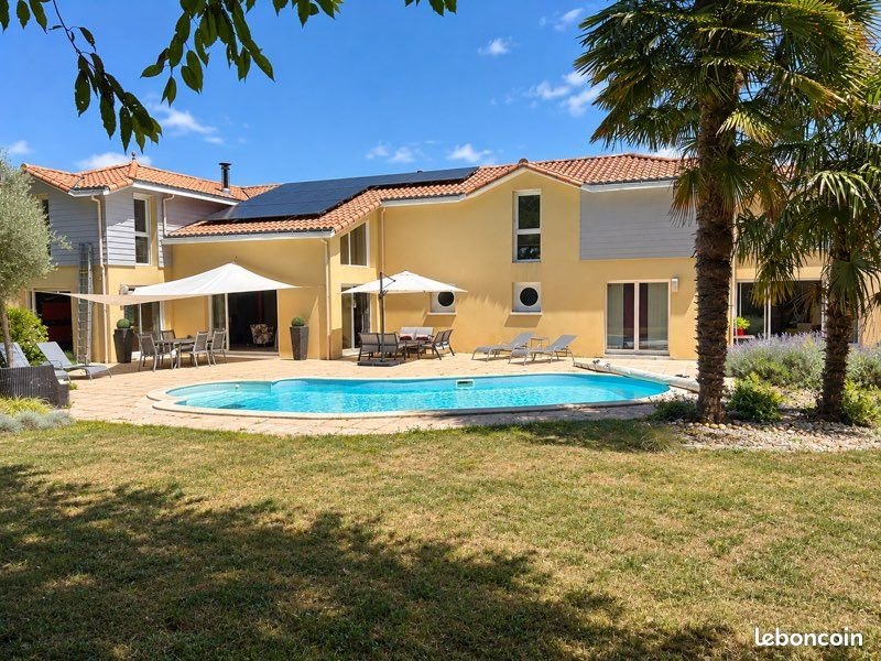 Maison à vendre, 330m², Clisson