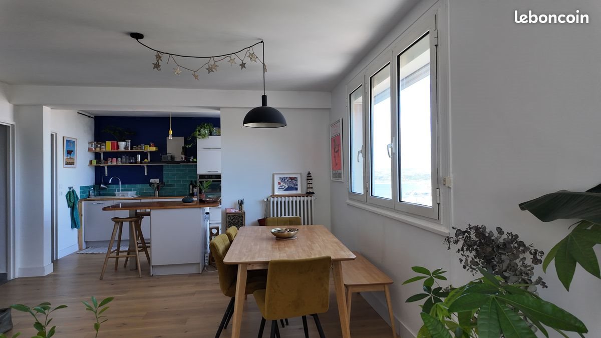 Appartement à louer, 73m², Sète