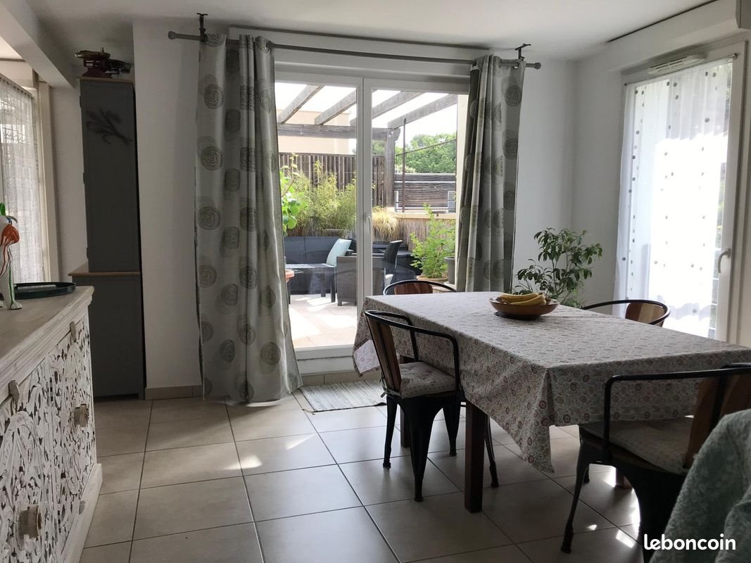 Appartement à vendre, 76m², Meyreuil