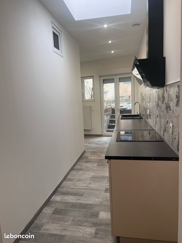 Maison à louer, 75m², Roubaix
