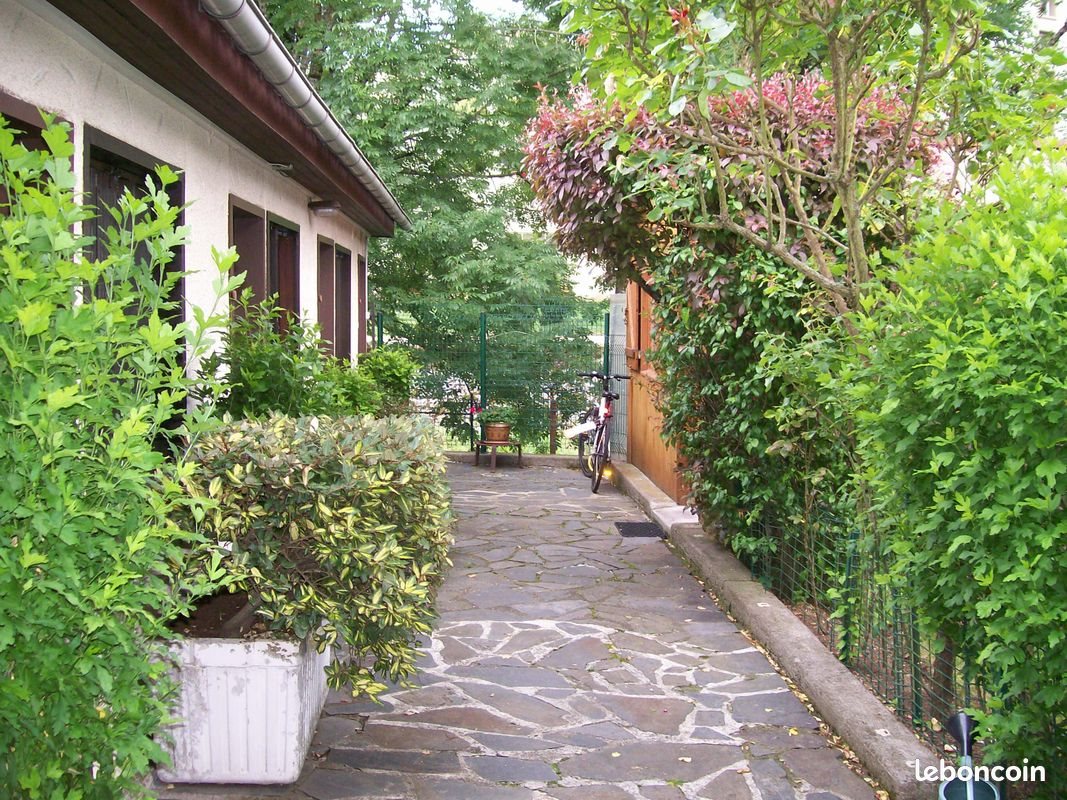 Maison à louer, 20m², Aurillac